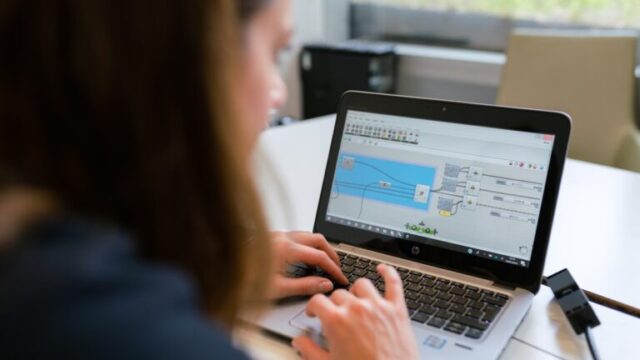 【比較表付き!】MOSと日商PC検定ってどっちも一緒?特徴やおすすめの人を徹底解説